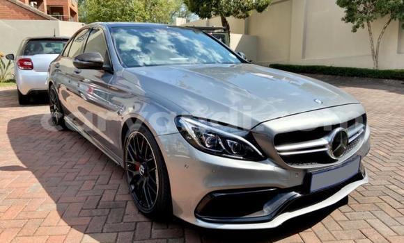 Nunua Ilio tumika Mercedes Viano Fedha Gari ndani ya Chinsali nchini Kaskazini Nunua Ilio tumika Mercedes Viano Fedha Gari ndani ya Chinsali nchini Kaskazini