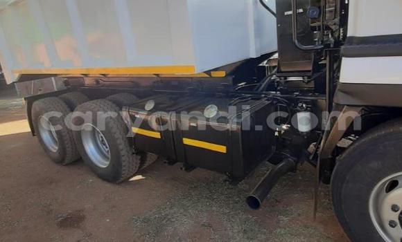 Acheter Occasion Voiture Nissan Crew Blanc à Chililabombwe, Copperbelt Acheter Occasion Voiture Nissan Crew Blanc à Chililabombwe, Copperbelt