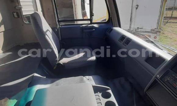 Acheter Occasion Voiture Nissan Crew Blanc à Chililabombwe, Copperbelt Acheter Occasion Voiture Nissan Crew Blanc à Chililabombwe, Copperbelt