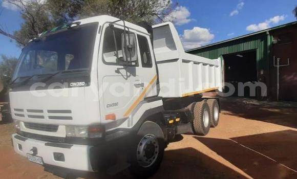 Acheter Occasion Voiture Nissan Crew Blanc à Chililabombwe, Copperbelt Acheter Occasion Voiture Nissan Crew Blanc à Chililabombwe, Copperbelt