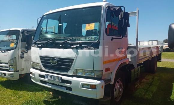 Acheter Occasion Utilitaire Nissan UD Blanc à Chinsali, Nord Acheter Occasion Utilitaire Nissan UD Blanc à Chinsali, Nord
