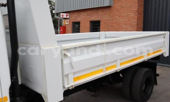 Buy Used Nissan UD White Truck in Mbala in Northern Buy Used Nissan UD White Truck in Mbala in Northern