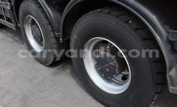 Tenga Tsaru Komatsu D31S Zvimwe Rori in Kaoma in Western Tenga Tsaru Komatsu D31S Zvimwe Rori in Kaoma in Western