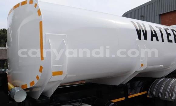 Buy Used Isuzu FTR 850 Other Truck in Solwezi in North-Western Buy Used Isuzu FTR 850 Other Truck in Solwezi in North-Western