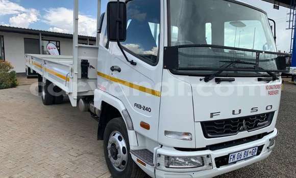 Buy Used Mitsubishi Fuso White Truck in Lusaka in Zambia Buy Used Mitsubishi Fuso White Truck in Lusaka in Zambia