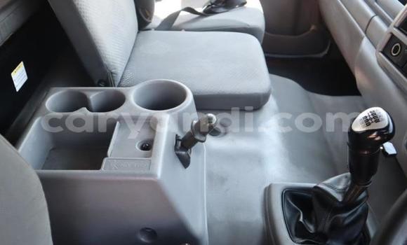 Acheter Occasion Utilitaire Nissan UD Blanc à Zambèze, Nord-Ouest Acheter Occasion Utilitaire Nissan UD Blanc à Zambèze, Nord-Ouest