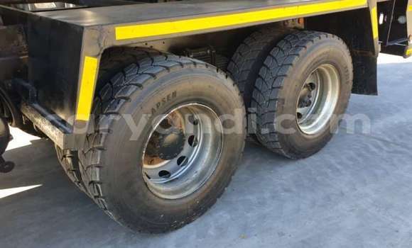 Tenga Tsaru Nissan UD Chena Rori in Lusaka in Zambia Tenga Tsaru Nissan UD Chena Rori in Lusaka in Zambia