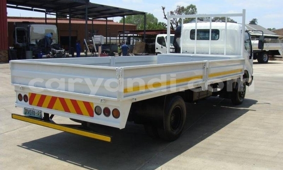 Buy Used Toyota Dyna White Truck in Lusaka in Zambia Buy Used Toyota Dyna White Truck in Lusaka in Zambia