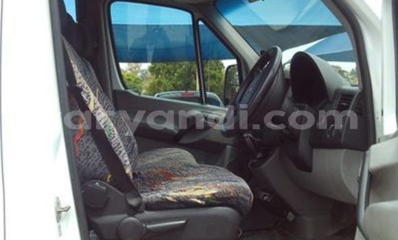 Acheter Occasion Utilitaire Mercedes–Benz Sprinter Blanc à Lusaka, Zambie Acheter Occasion Utilitaire Mercedes–Benz Sprinter Blanc à Lusaka, Zambie