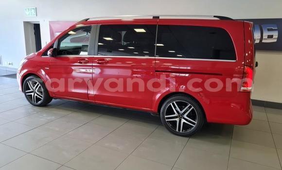 Acheter Occasion Voiture Mercedes‒Benz Viano Rouge à Lusaka, Zambie Acheter Occasion Voiture Mercedes‒Benz Viano Rouge à Lusaka, Zambie