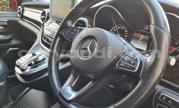 Acheter Occasion Voiture Mercedes‒Benz Viano Rouge à Lusaka, Zambie Acheter Occasion Voiture Mercedes‒Benz Viano Rouge à Lusaka, Zambie