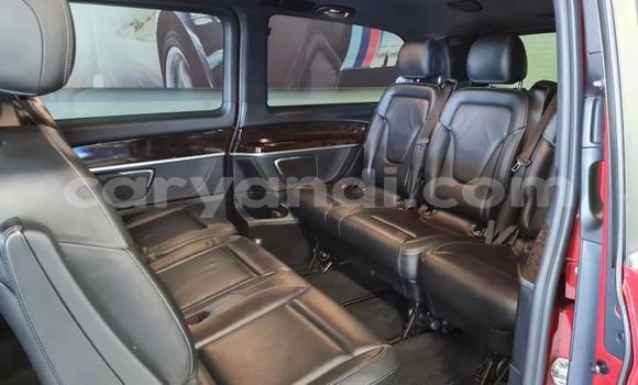 Acheter Occasion Voiture Mercedes‒Benz Viano Rouge à Lusaka, Zambie Acheter Occasion Voiture Mercedes‒Benz Viano Rouge à Lusaka, Zambie