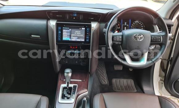 Buy Used Toyota Fortuner White Car in Lusaka in Zambia Buy Used Toyota Fortuner White Car in Lusaka in Zambia