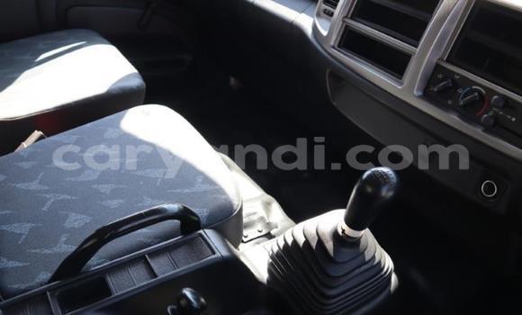 Acheter Occasion Utilitaire Hino 300 Series Blanc à Livingstone, Zambie Acheter Occasion Utilitaire Hino 300 Series Blanc à Livingstone, Zambie