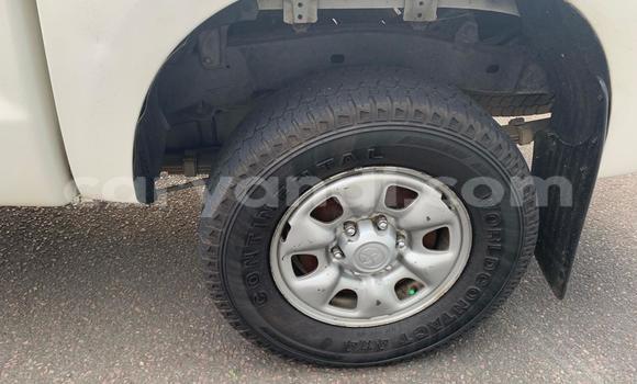 Buy Used Toyota Hilux White Car in Samfya in Luapala Buy Used Toyota Hilux White Car in Samfya in Luapala
