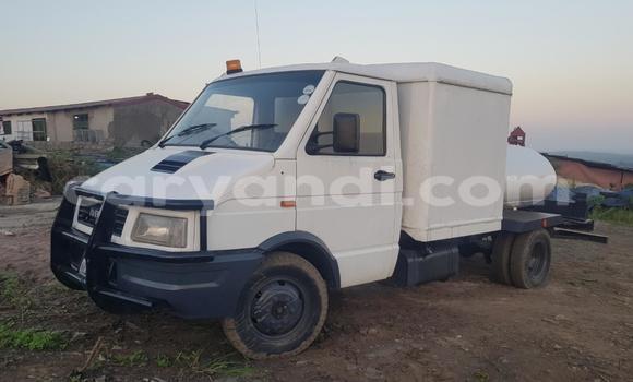Buy Used Iveco Daily White Truck in Chilanga in Lusaka Buy Used Iveco Daily White Truck in Chilanga in Lusaka