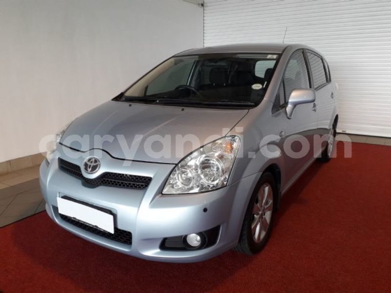 Big with watermark 2011 toyota verso 1