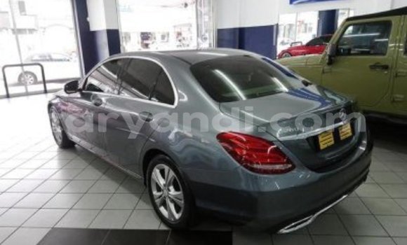 Buy Used Mercedes-Benz C-Classe Silver Car in Zambezi in North-Western Buy Used Mercedes-Benz C-Classe Silver Car in Zambezi in North-Western