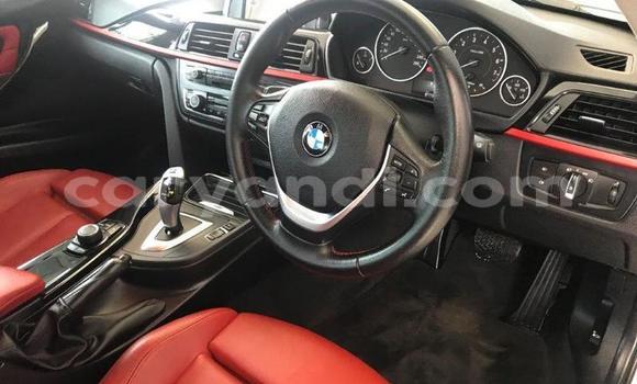 Acheter Occasion Voiture BMW 3–Series Blanc à Lusaka, Zambie Acheter Occasion Voiture BMW 3–Series Blanc à Lusaka, Zambie
