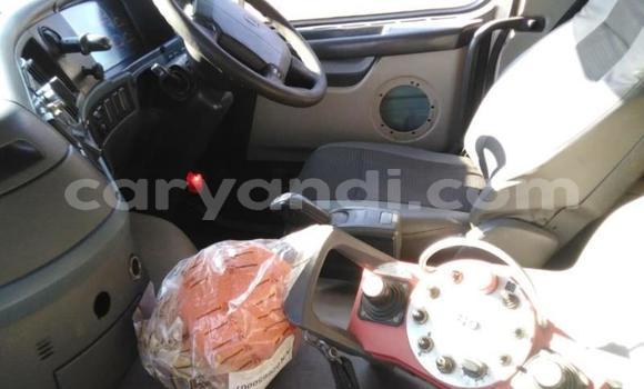 Acheter Occasion Utilitaire Iveco CURSOR Blanc à Kalabo, Occidental Acheter Occasion Utilitaire Iveco CURSOR Blanc à Kalabo, Occidental