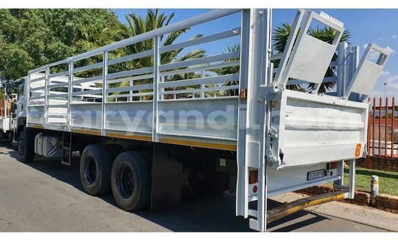 Buy Used Isuzu FTR 850 White Truck in Lusaka in Zambia Buy Used Isuzu FTR 850 White Truck in Lusaka in Zambia