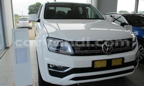 Buy Used Volkswagen Amarok White Car in Lusaka in Zambia Buy Used Volkswagen Amarok White Car in Lusaka in Zambia