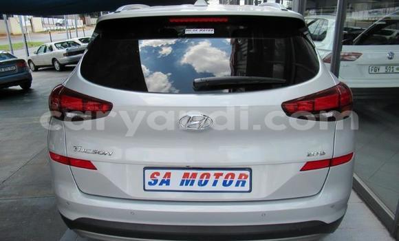 Acheter Occasion Voiture Hyundai Tucson Blanc à Choma, Du sud Acheter Occasion Voiture Hyundai Tucson Blanc à Choma, Du sud