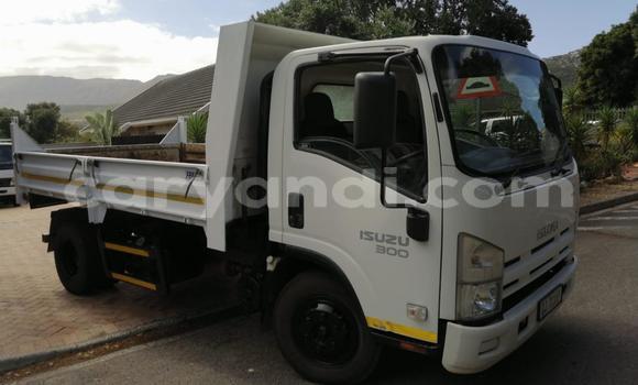 Buy Used Isuzu FTR 850 White Truck in Chipata in Zambia Buy Used Isuzu FTR 850 White Truck in Chipata in Zambia
