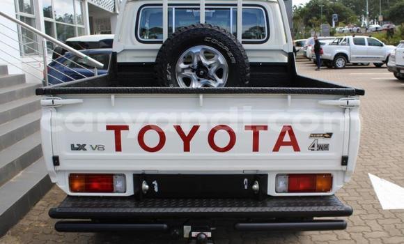 Tenga Tsaru Toyota Land Cruiser Zvimwe Mota in Chipata in Zambia Tenga Tsaru Toyota Land Cruiser Zvimwe Mota in Chipata in Zambia