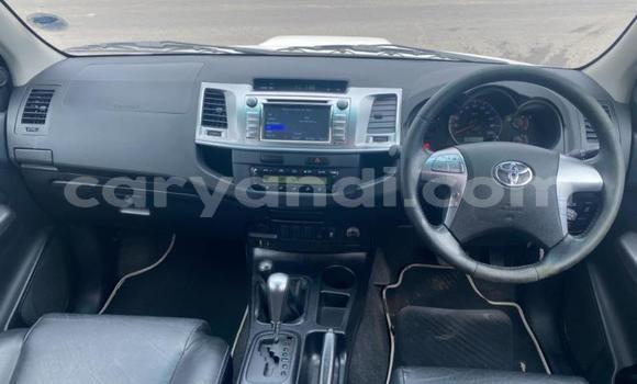Buy Used Toyota Hilux White Car in Lusaka in Zambia Buy Used Toyota Hilux White Car in Lusaka in Zambia