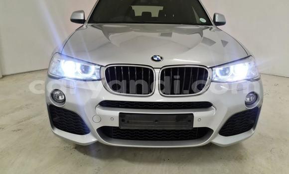 Nunua Ilio tumika BMW X3 Fedha Gari ndani ya Livingstone nchini Zambia Nunua Ilio tumika BMW X3 Fedha Gari ndani ya Livingstone nchini Zambia