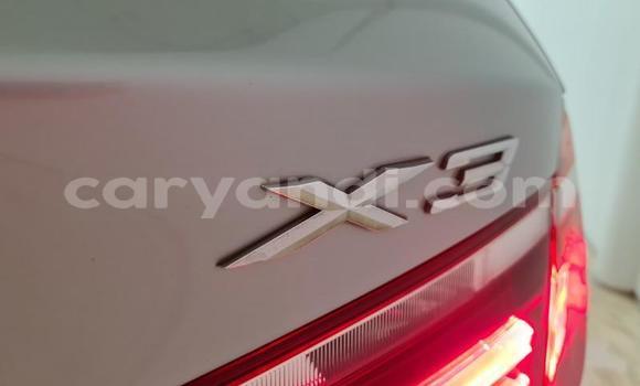 Acheter Occasion Voiture BMW X3 Gris à Livingstone, Zambie Acheter Occasion Voiture BMW X3 Gris à Livingstone, Zambie