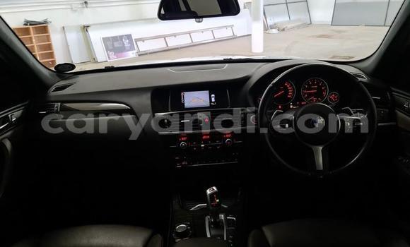 Acheter Occasion Voiture BMW X3 Gris à Livingstone, Zambie Acheter Occasion Voiture BMW X3 Gris à Livingstone, Zambie