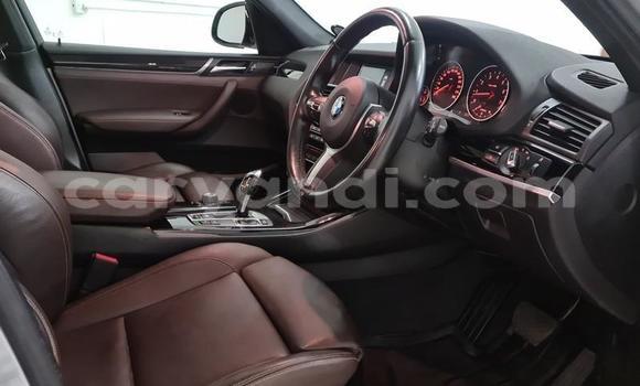 Acheter Occasion Voiture BMW X3 Gris à Livingstone, Zambie Acheter Occasion Voiture BMW X3 Gris à Livingstone, Zambie