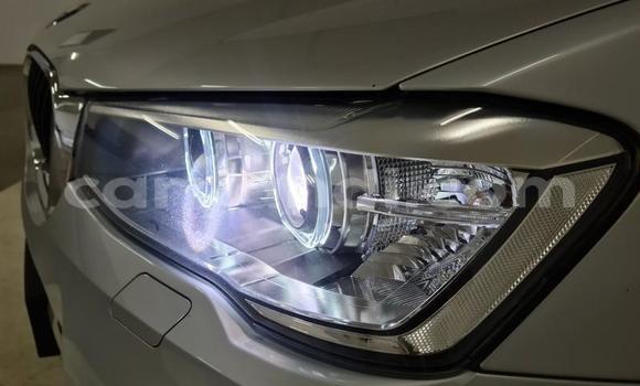 Acheter Occasion Voiture BMW X3 Gris à Livingstone, Zambie Acheter Occasion Voiture BMW X3 Gris à Livingstone, Zambie