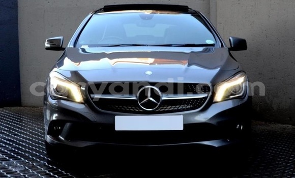 Nunua Ilio tumika Mercedes-Benz C-Classe Nyingine Gari ndani ya Zambezi nchini Kaskazini-Magharibi Nunua Ilio tumika Mercedes-Benz C-Classe Nyingine Gari ndani ya Zambezi nchini Kaskazini-Magharibi