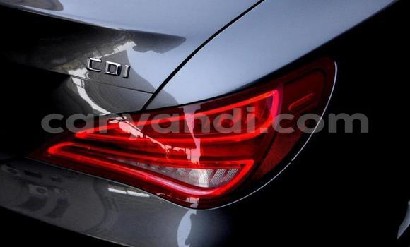 Nunua Ilio tumika Mercedes-Benz C-Classe Nyingine Gari ndani ya Zambezi nchini Kaskazini-Magharibi Nunua Ilio tumika Mercedes-Benz C-Classe Nyingine Gari ndani ya Zambezi nchini Kaskazini-Magharibi