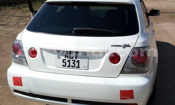 Buy Used Toyota Altezza White Car in Lusaka in Zambia Buy Used Toyota Altezza White Car in Lusaka in Zambia