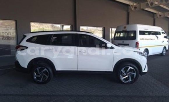 Acheter Occasion Voiture Toyota Rush Gris à Luanshya, Zambie Acheter Occasion Voiture Toyota Rush Gris à Luanshya, Zambie