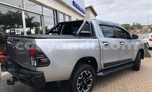 Buy Used Toyota Hilux Silver Car in Ndola in Zambia Buy Used Toyota Hilux Silver Car in Ndola in Zambia