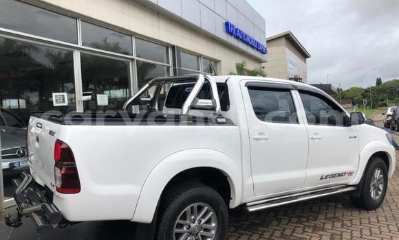 Tenga Tsaru Toyota Hilux Zvimwe Mota in Kabwe in Zambia Tenga Tsaru Toyota Hilux Zvimwe Mota in Kabwe in Zambia