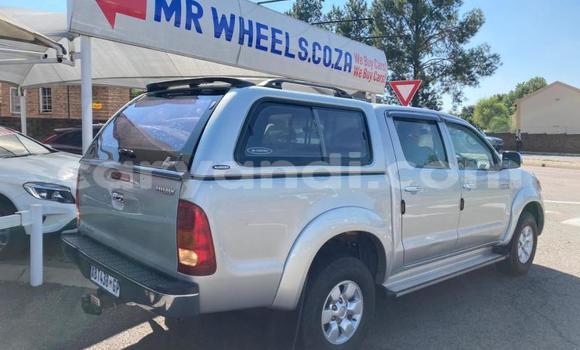 Nunua Ilio tumika Toyota Hilux Fedha Gari ndani ya Ndola nchini Zambia Nunua Ilio tumika Toyota Hilux Fedha Gari ndani ya Ndola nchini Zambia