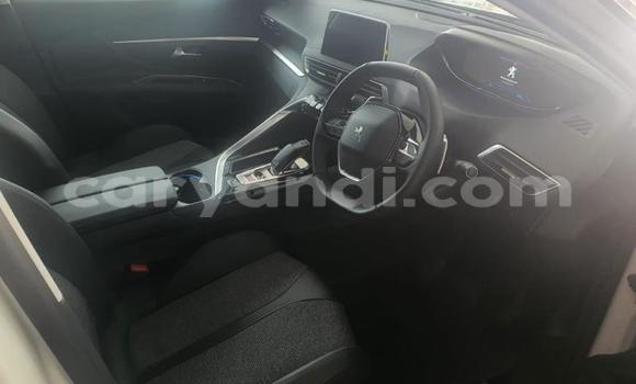 Acheter Occasion Voiture Peugeot 5008 Blanc à Lusaka, Zambie Acheter Occasion Voiture Peugeot 5008 Blanc à Lusaka, Zambie