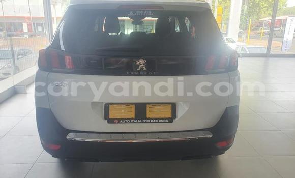Acheter Occasion Voiture Peugeot 5008 Blanc à Lusaka, Zambie Acheter Occasion Voiture Peugeot 5008 Blanc à Lusaka, Zambie