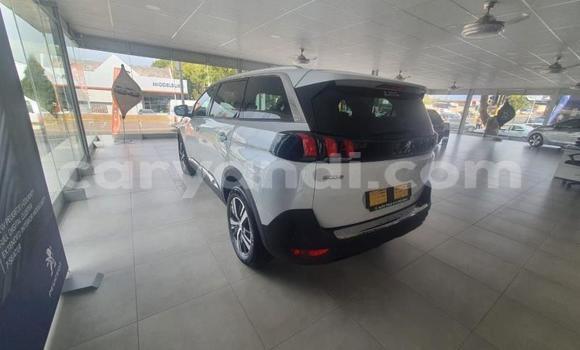 Acheter Occasion Voiture Peugeot 5008 Blanc à Lusaka, Zambie Acheter Occasion Voiture Peugeot 5008 Blanc à Lusaka, Zambie