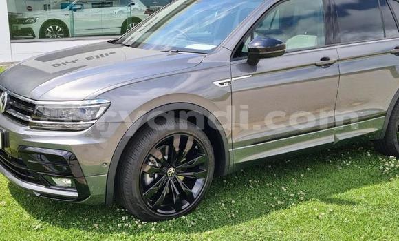 Buy Used Volkswagen Tiguan Black Car in Kaoma in Western Buy Used Volkswagen Tiguan Black Car in Kaoma in Western