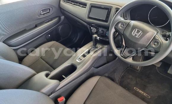Acheter Occasion Voiture Honda HR–V Blanc à Lusaka, Zambie Acheter Occasion Voiture Honda HR–V Blanc à Lusaka, Zambie