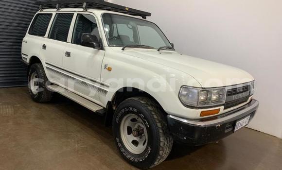 Buy Used Toyota Land Cruiser White Car in Livingstone in Zambia Buy Used Toyota Land Cruiser White Car in Livingstone in Zambia