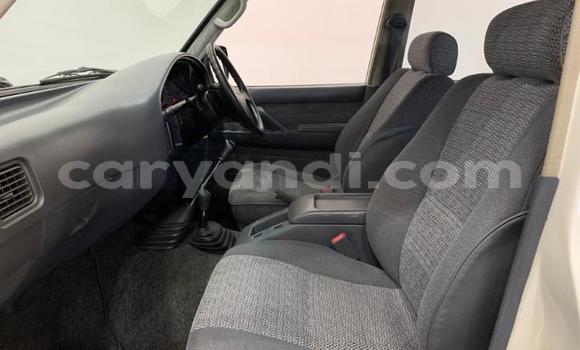 Buy Used Toyota Land Cruiser White Car in Livingstone in Zambia Buy Used Toyota Land Cruiser White Car in Livingstone in Zambia