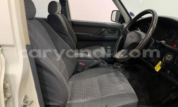 Buy Used Toyota Land Cruiser White Car in Livingstone in Zambia Buy Used Toyota Land Cruiser White Car in Livingstone in Zambia